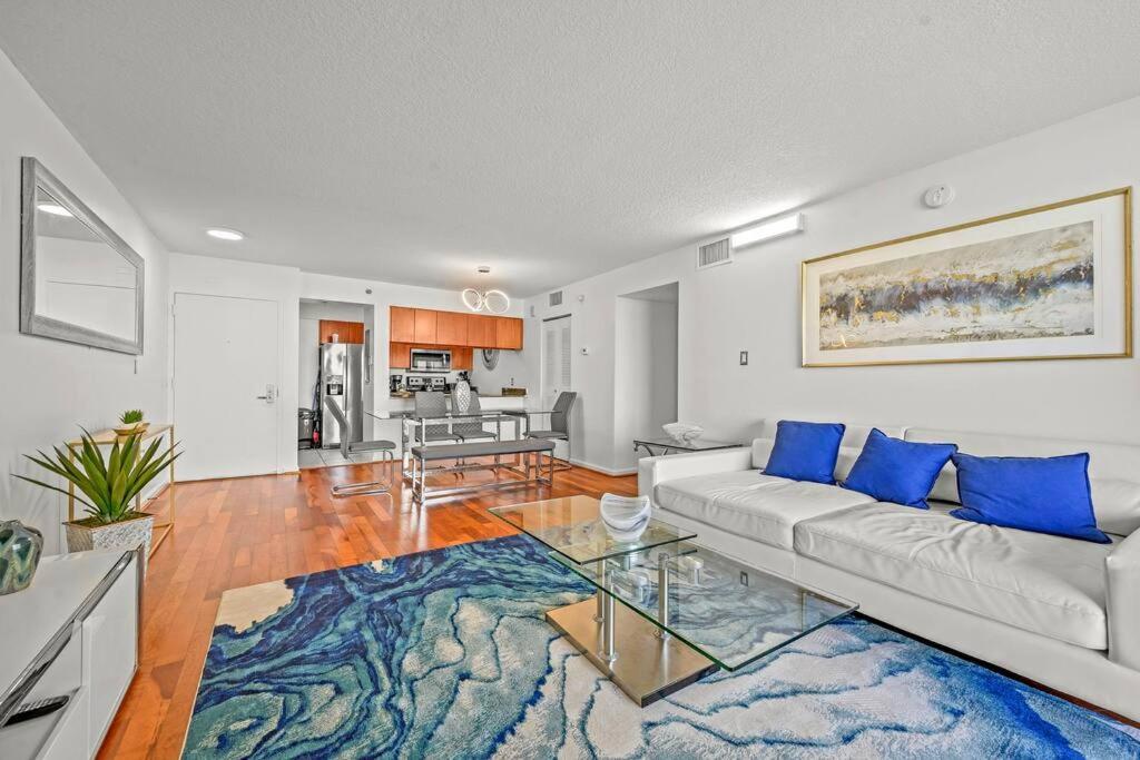 Incredible Ocean View 3 Bedrooms Unit Майами Экстерьер фото