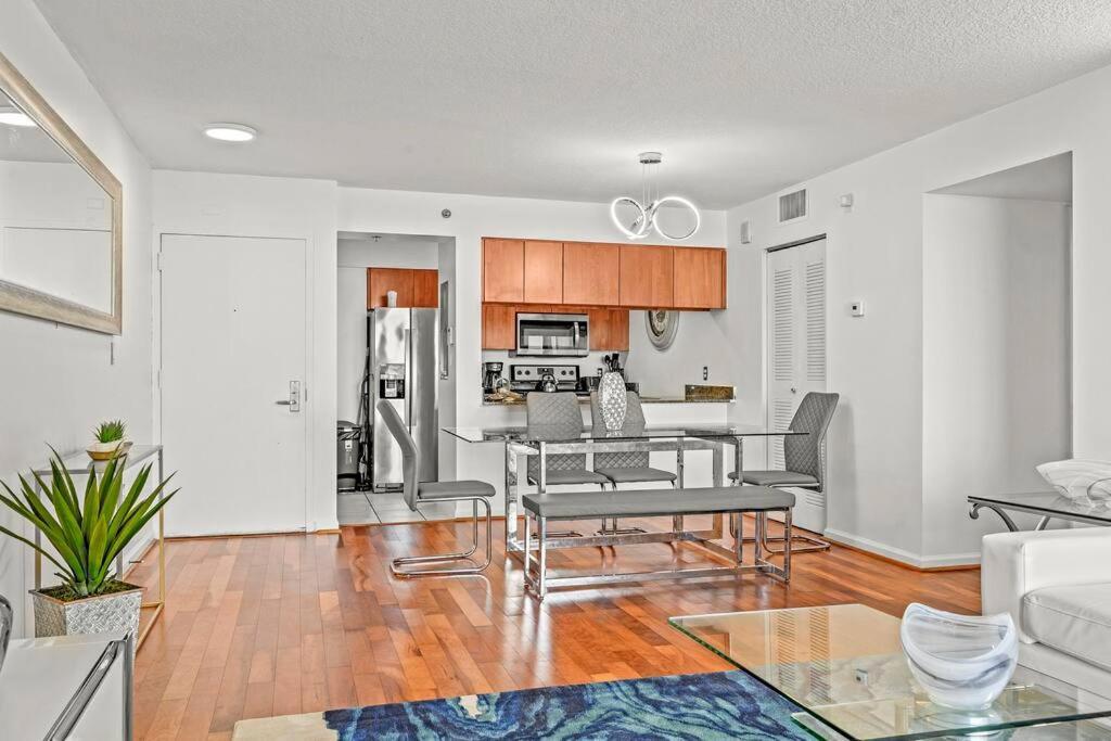 Incredible Ocean View 3 Bedrooms Unit Майами Экстерьер фото