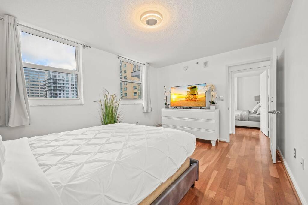 Incredible Ocean View 3 Bedrooms Unit Майами Экстерьер фото